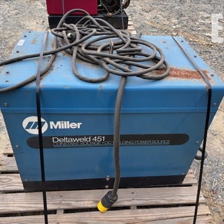 MILLER DELTAWELD 451