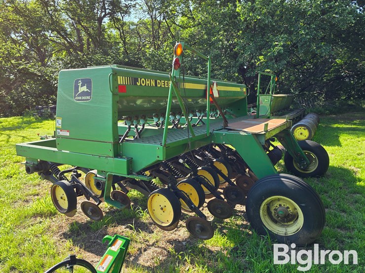 john-deere-750-image-7