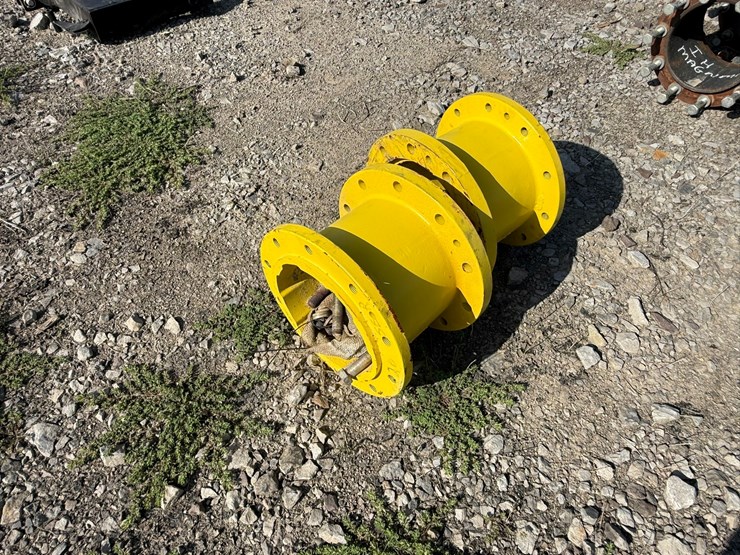 john-deere-10-image-1