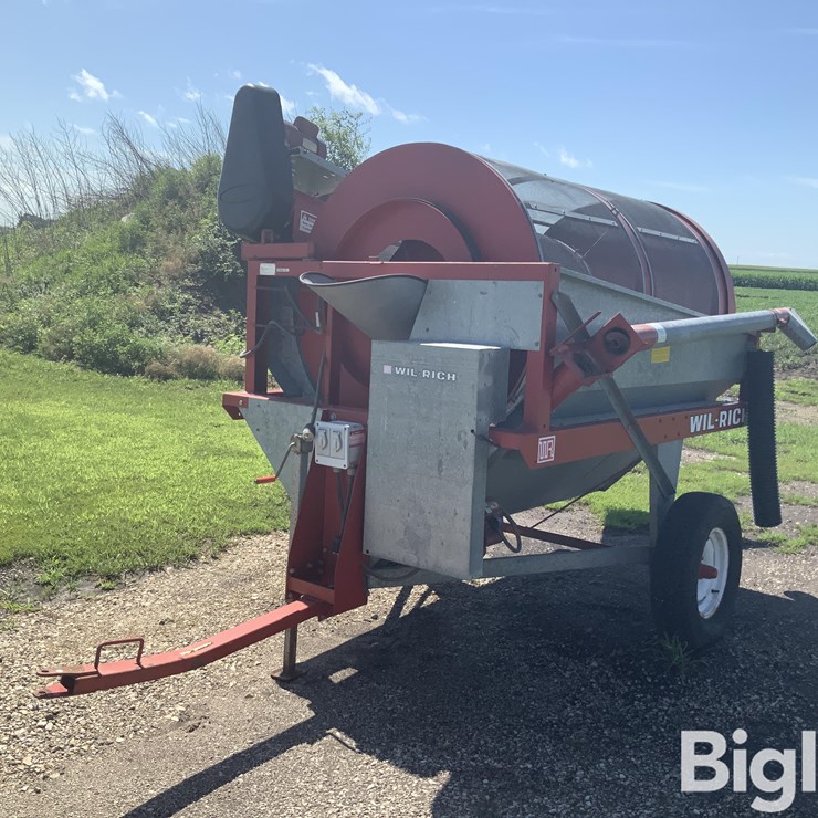 Wil-Rich Grain Cleaner