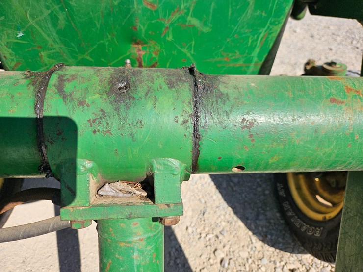 john-deere-2130-image-74