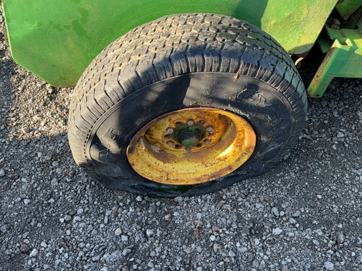 john-deere-3970-image-8