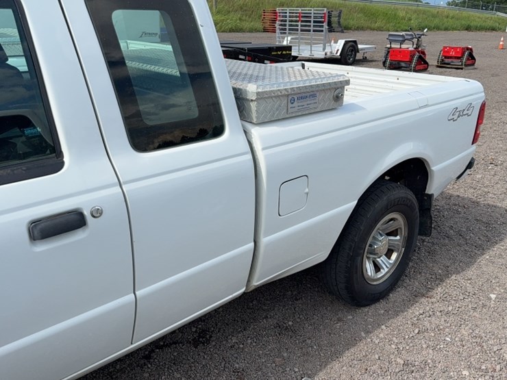 2011-ford-ranger-image-13