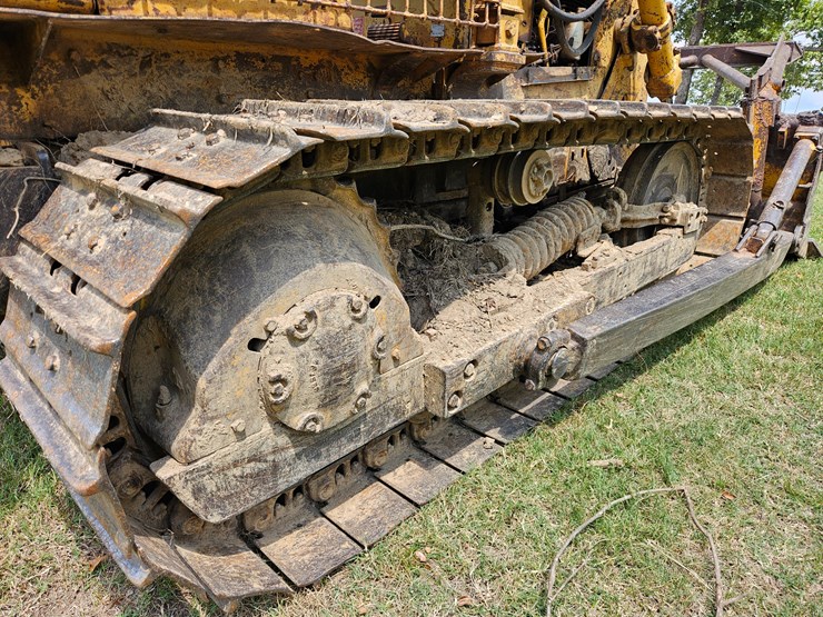 caterpillar-d4d-image-76