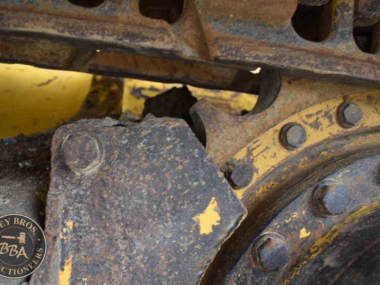 2014-komatsu-d39pxi-23-image-45