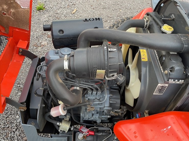 kubota-zd25-image-11