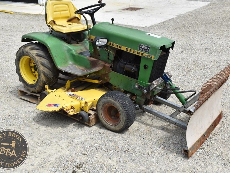 john-deere-120-image-7
