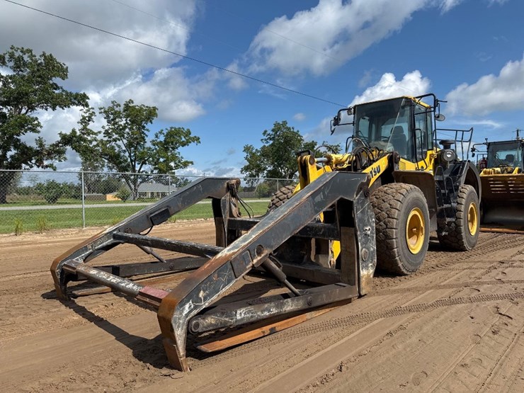 2019-komatsu-wa380-8-image-2