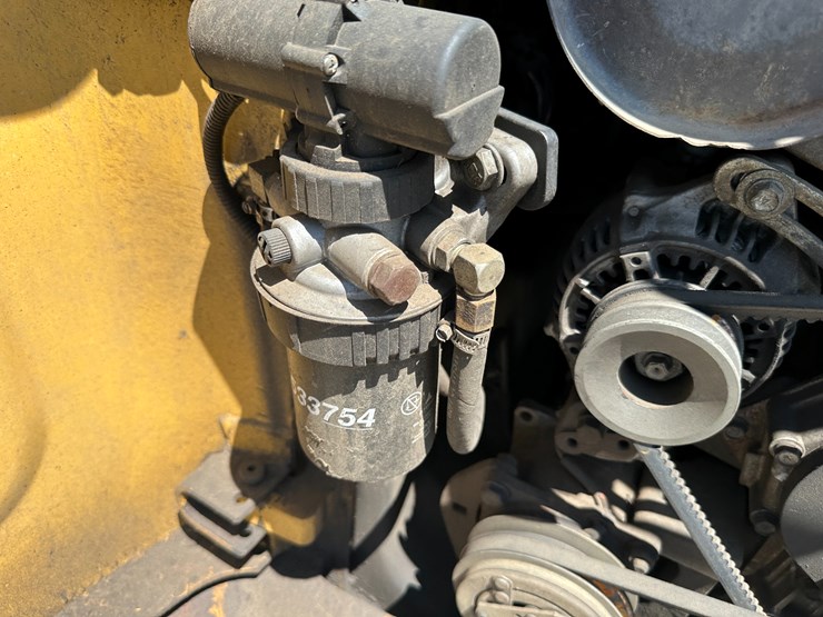 caterpillar-299c-image-40