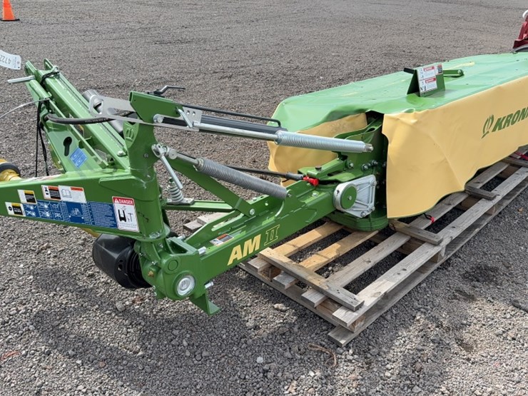 2025-krone-activemow-r240-image-4