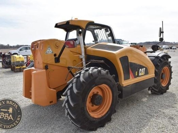 2014-caterpillar-th407c-image-22