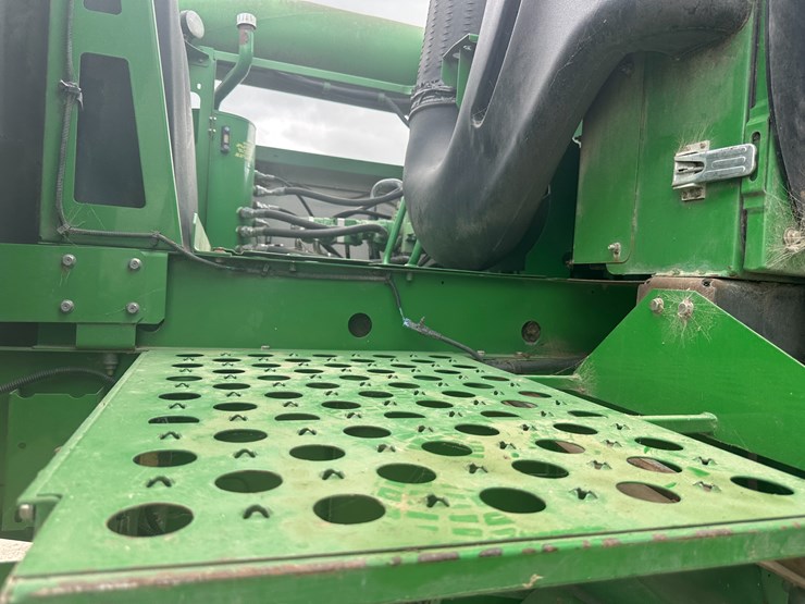 john-deere-9870-sts-image-89