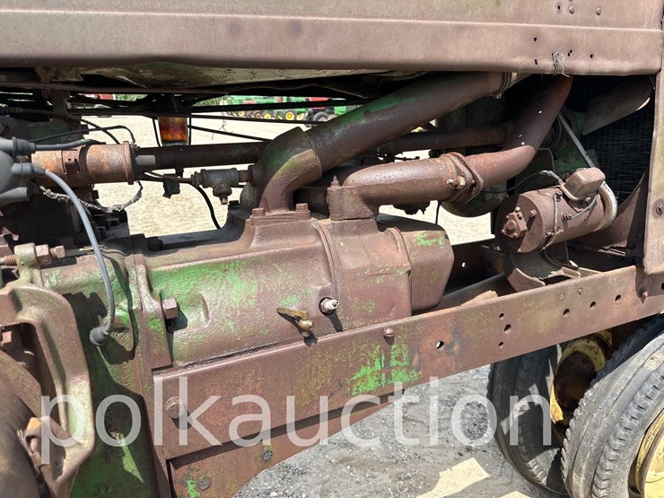 john-deere-h-image-8