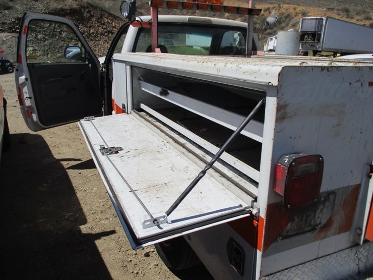2002-dodge-ram-2500-image-11