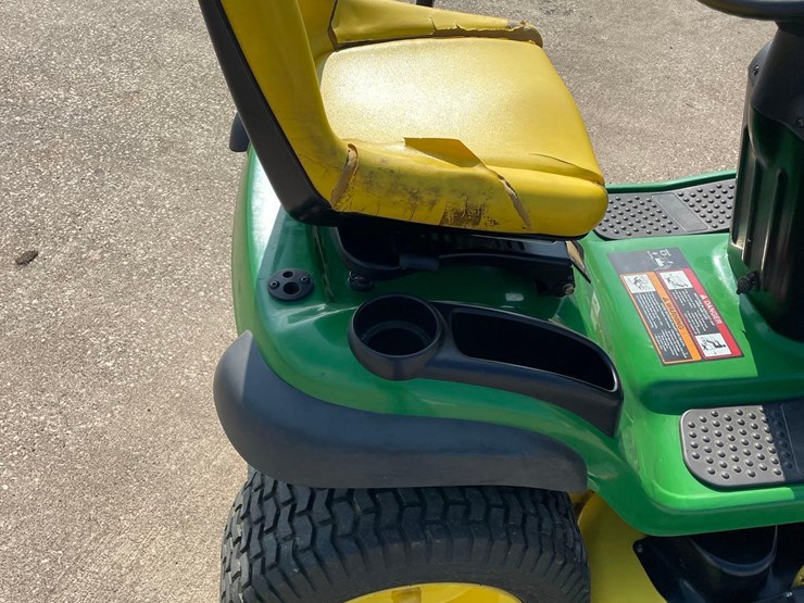 john-deere-l120-image-14