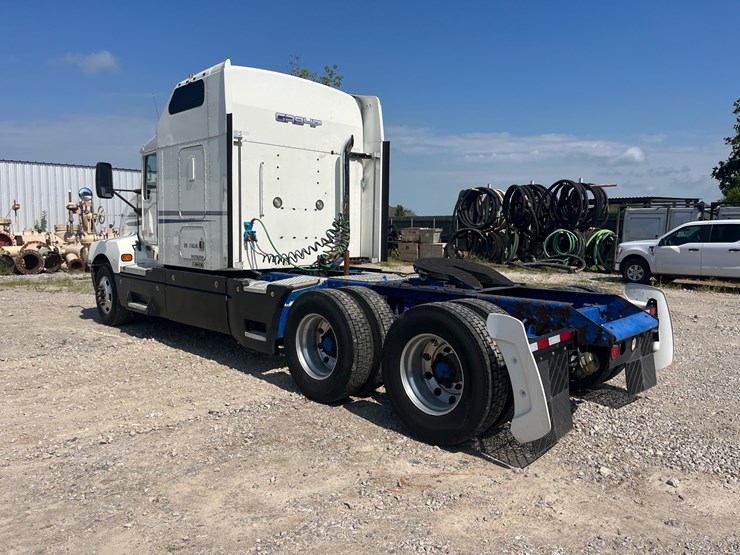 2006-kenworth-t600-image-6