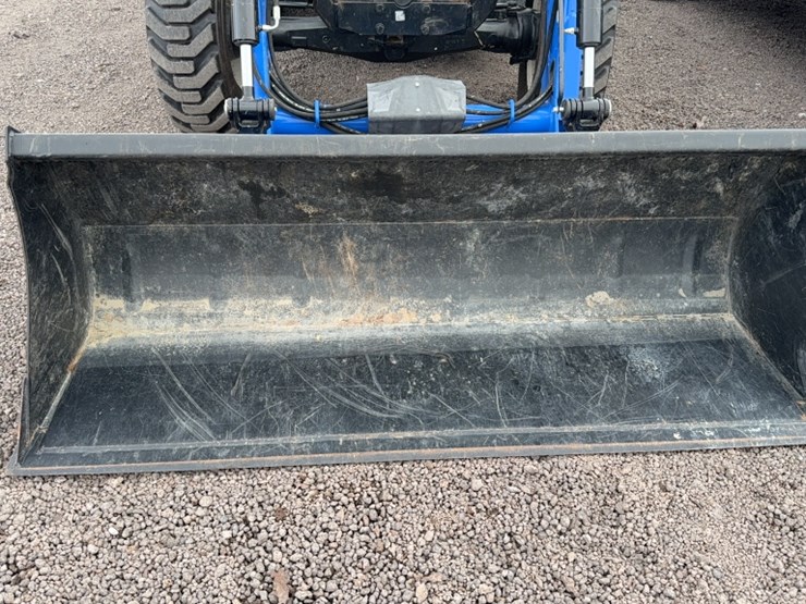new-holland-workmaster-95-image-4