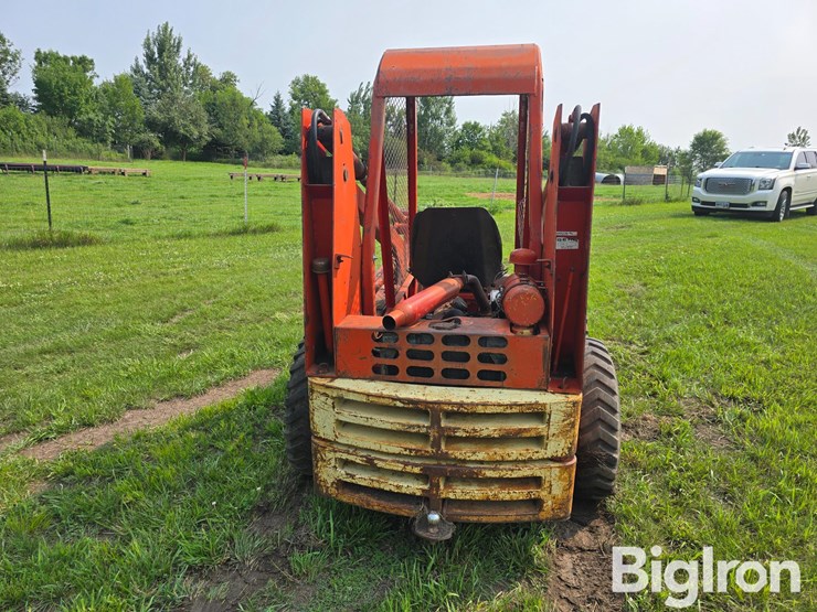 gehl-4400-image-6
