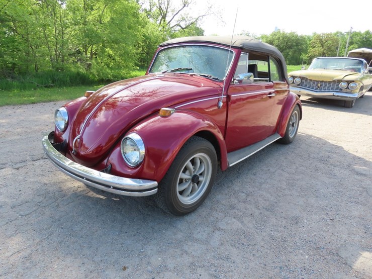 1968-volkswagen-beetle-convertible-image-3