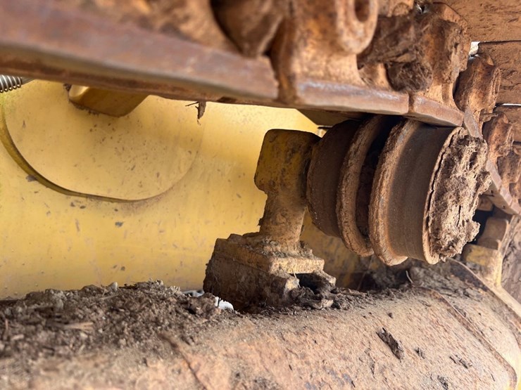 caterpillar-d3k2-lgp-image-25