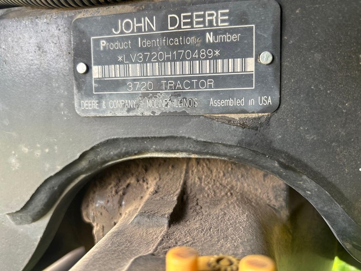 2005-john-deere-3720-image-22