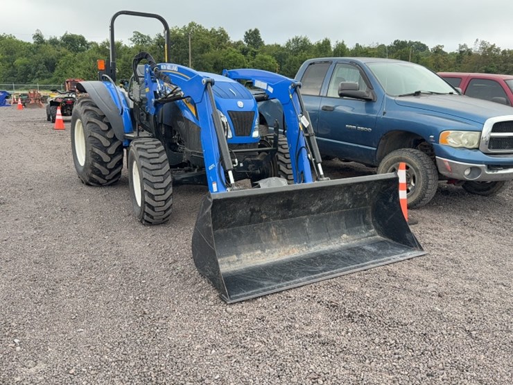 new-holland-workmaster-95-image-3