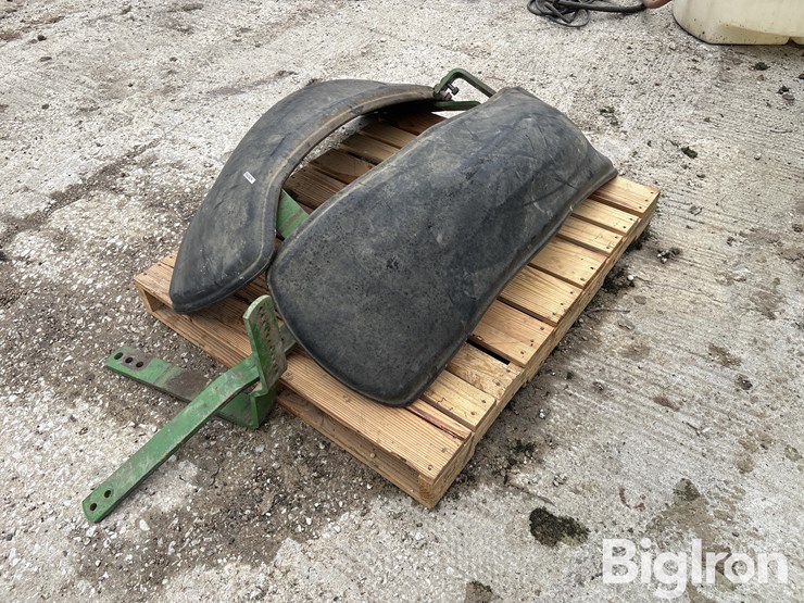 john-deere-mfwd-fenders-image-7
