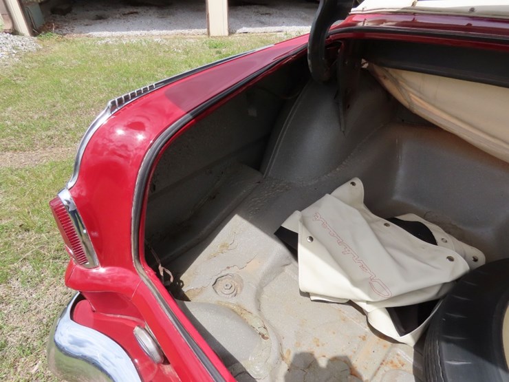 1953-plymouth-cranbrook-convertible-image-9