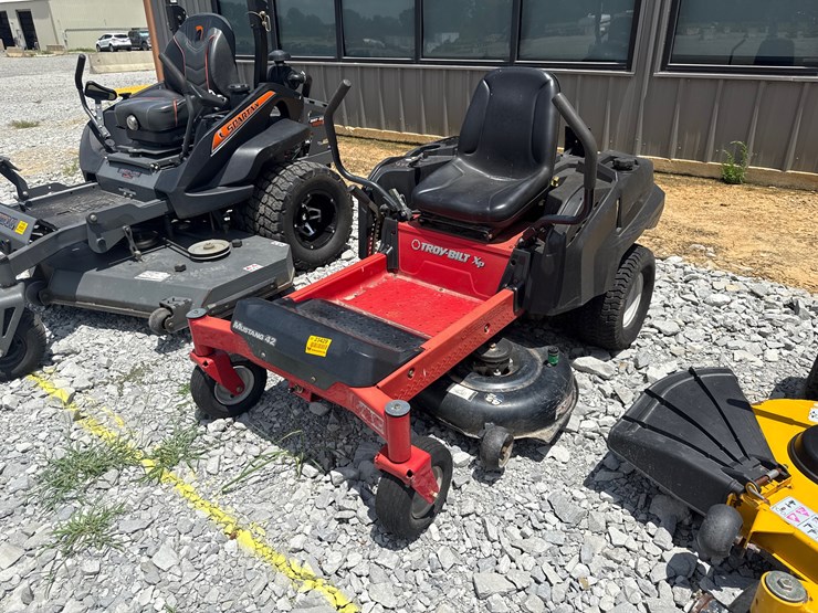 #13-•-troy-bilt-mustang-42-zero-turn-mower-11a213h103011-inv#:-23429-image-3