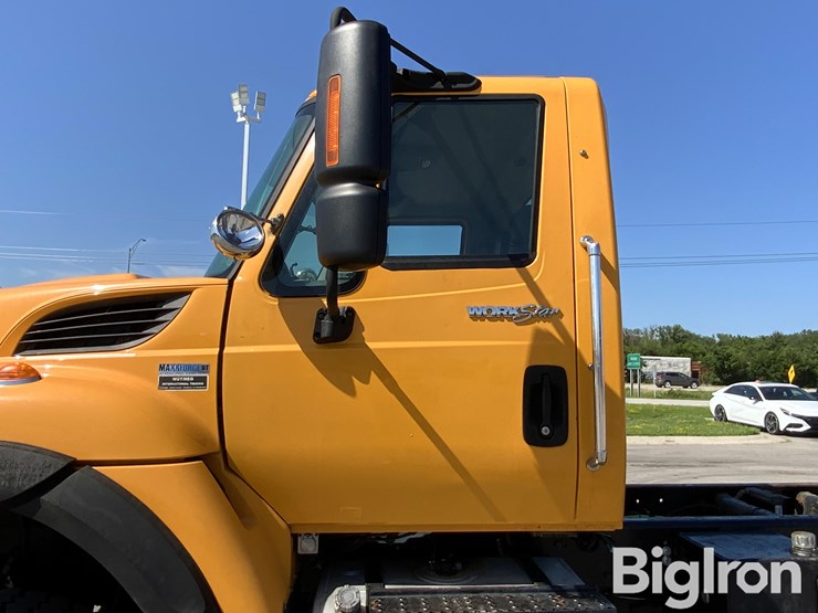 2010-international-workstar-7300-image-15