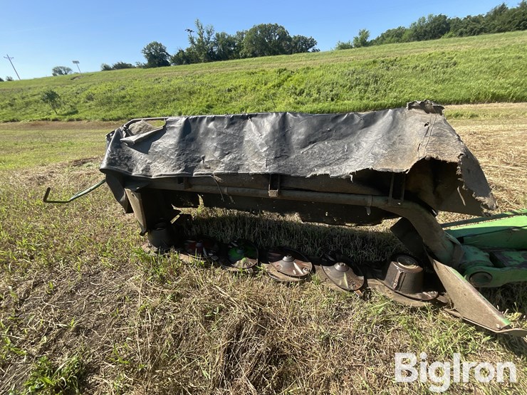 john-deere-260-image-18
