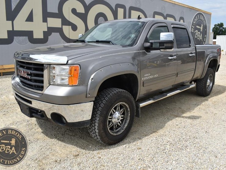 2007-gmc-sierra-2500-image-5