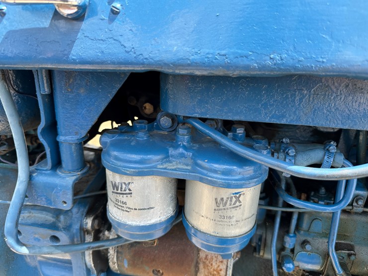 ford-4000-image-33