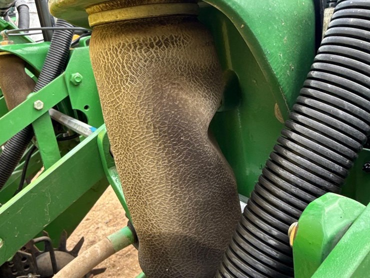 john-deere-1770nt-image-51
