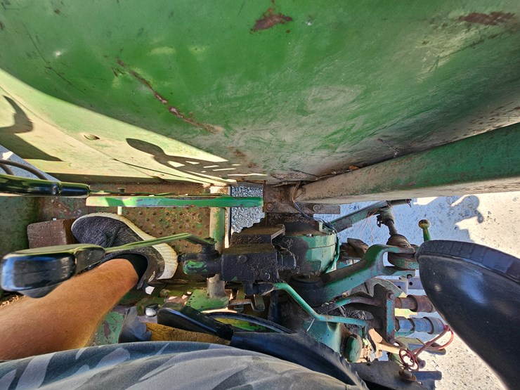 john-deere-2130-image-49