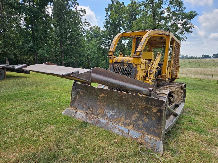 caterpillar-d4d-image-34