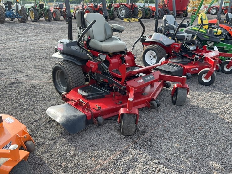 #3079-•-toro-z-master-zero-turn-lawn-mower-image-3