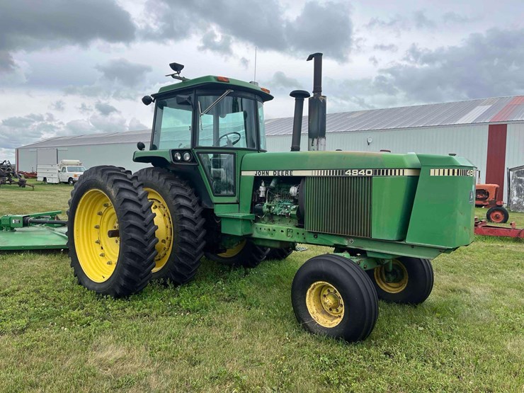 john-deere-4840-image-2