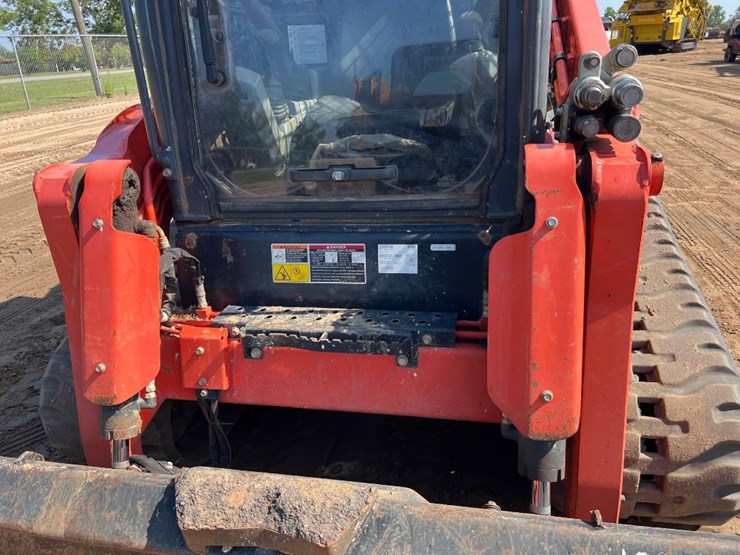 kubota-svl97-2-image-19