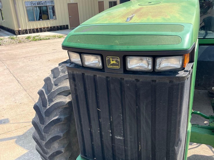 john-deere-8400-image-34