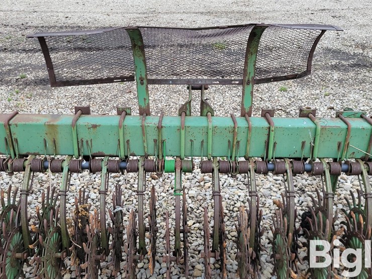 john-deere-400-image-13