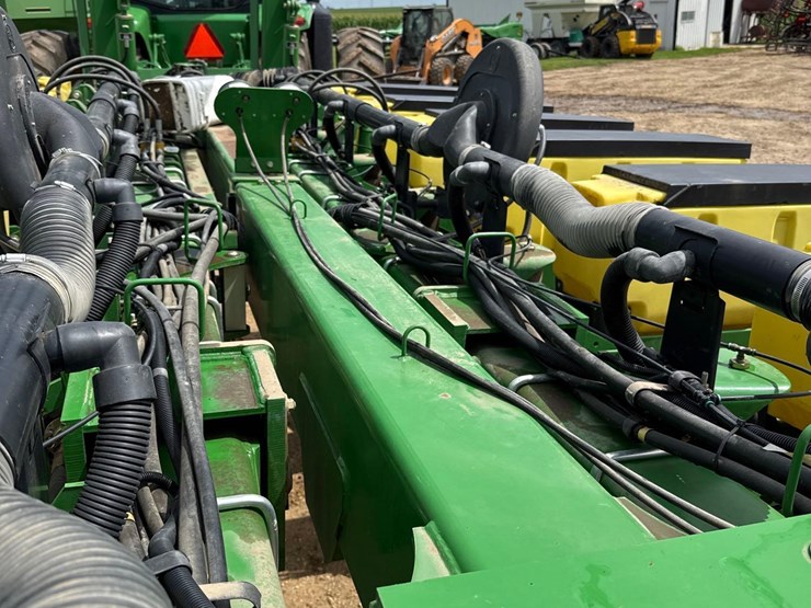 john-deere-1770nt-image-22