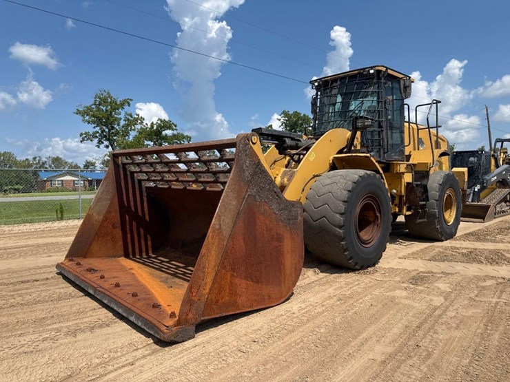 caterpillar-962m-image-2