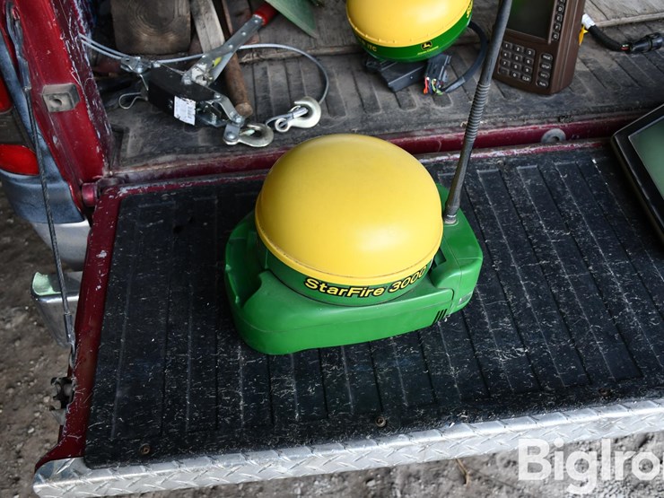 john-deere-starfire-3000-image-1