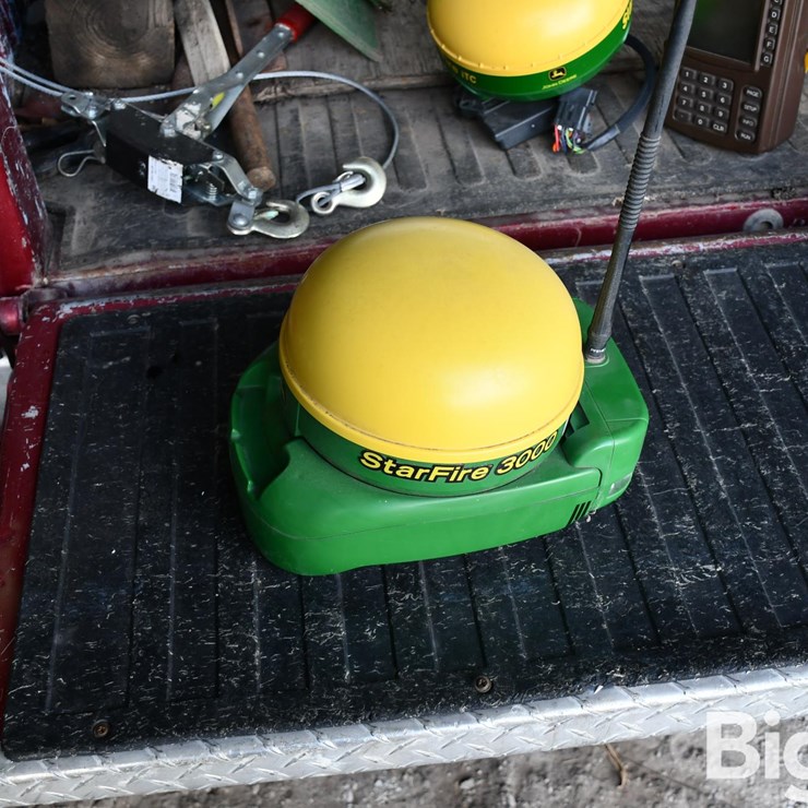 JOHN DEERE STARFIRE 3000