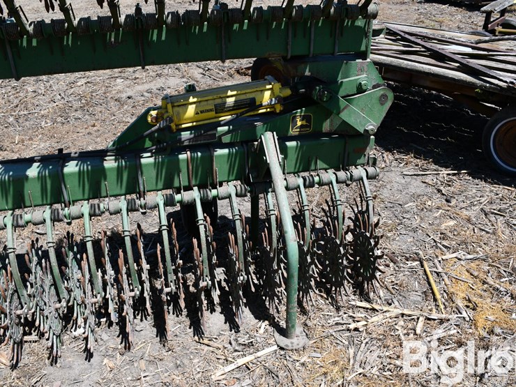 john-deere-41-image-15