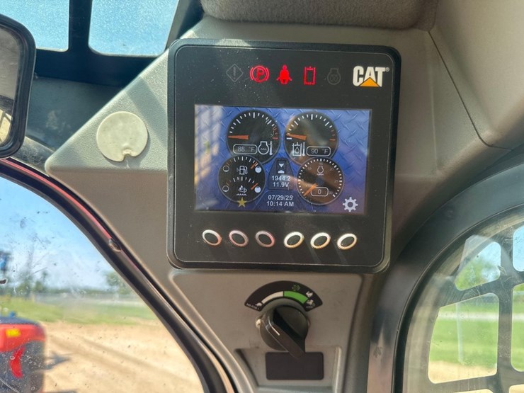 2019-caterpillar-272d2-image-24