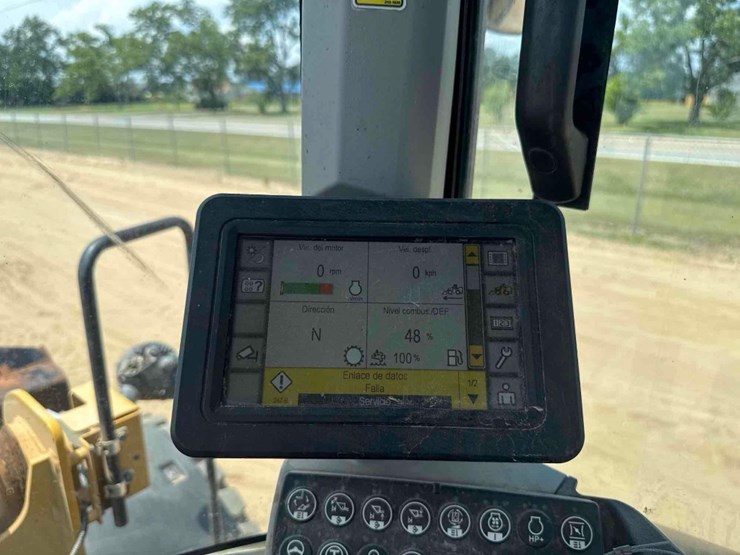 2020-caterpillar-938m-image-24