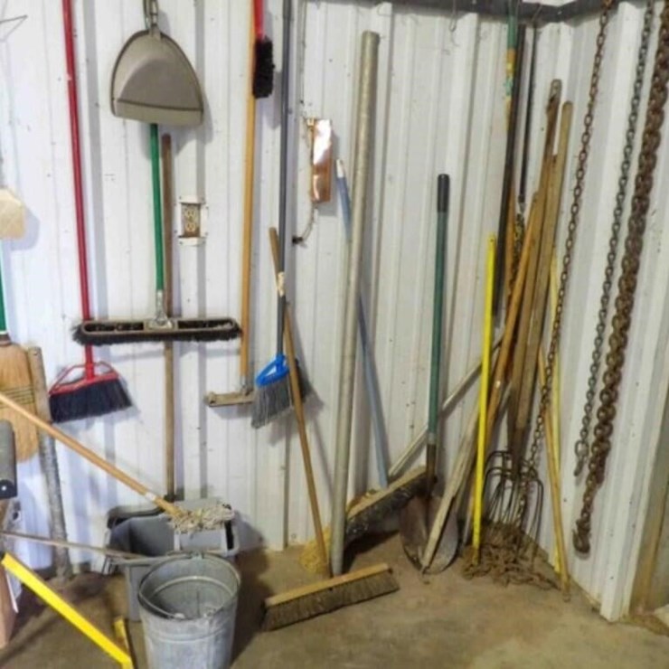 Hand Tools - Tools, chain, more