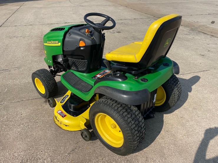 john-deere-l120-image-4